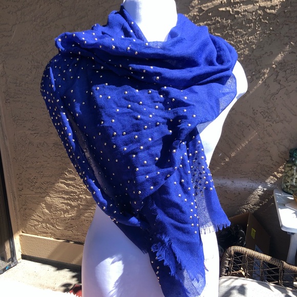 Jade - Picture 3 of 3